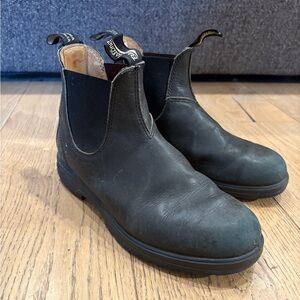 Blundstone Classic Black Leather Chelsea Boots